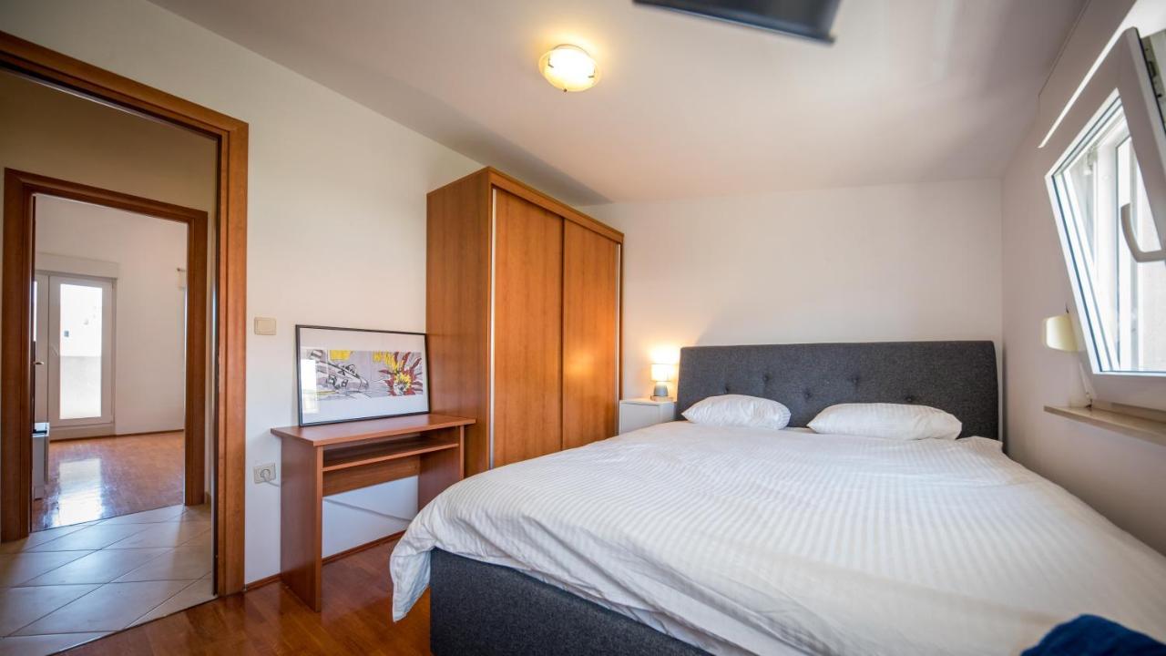 Apartment Lapad ドゥブロブニク エクステリア 写真